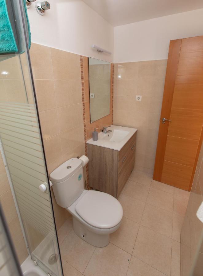 Holidays By The Sea Apartments Малага Екстериор снимка